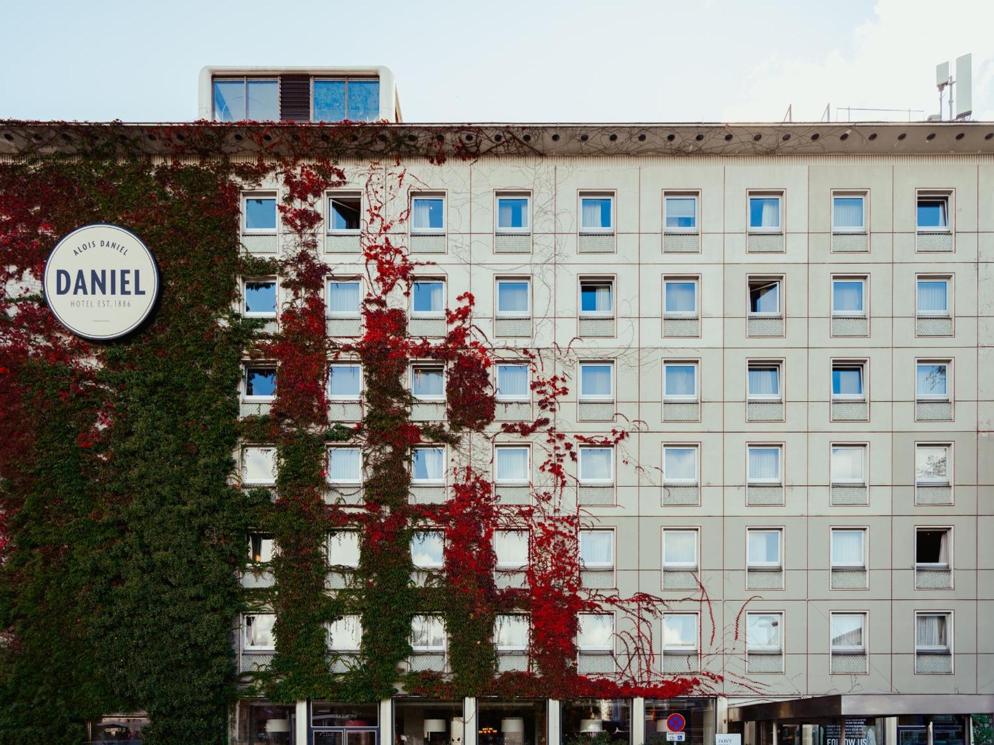 Hotel Daniel Graz - Smart Lifestyle Near City Centre Luaran gambar
