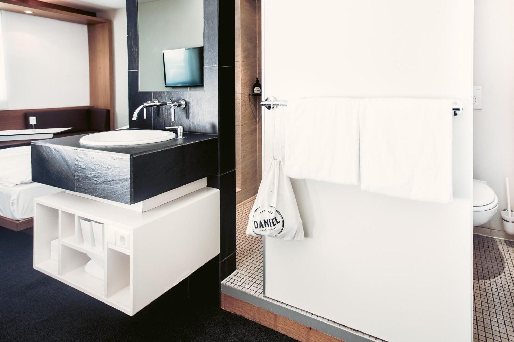 Hotel Daniel Graz - Smart Lifestyle Near City Centre Luaran gambar
