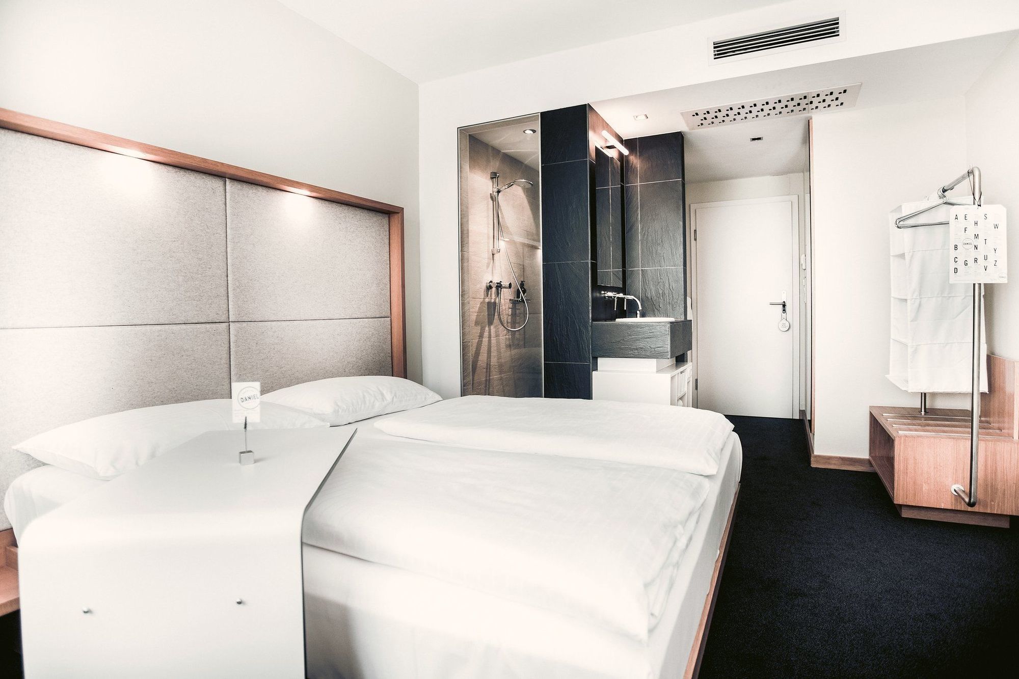 Hotel Daniel Graz - Smart Lifestyle Near City Centre Luaran gambar