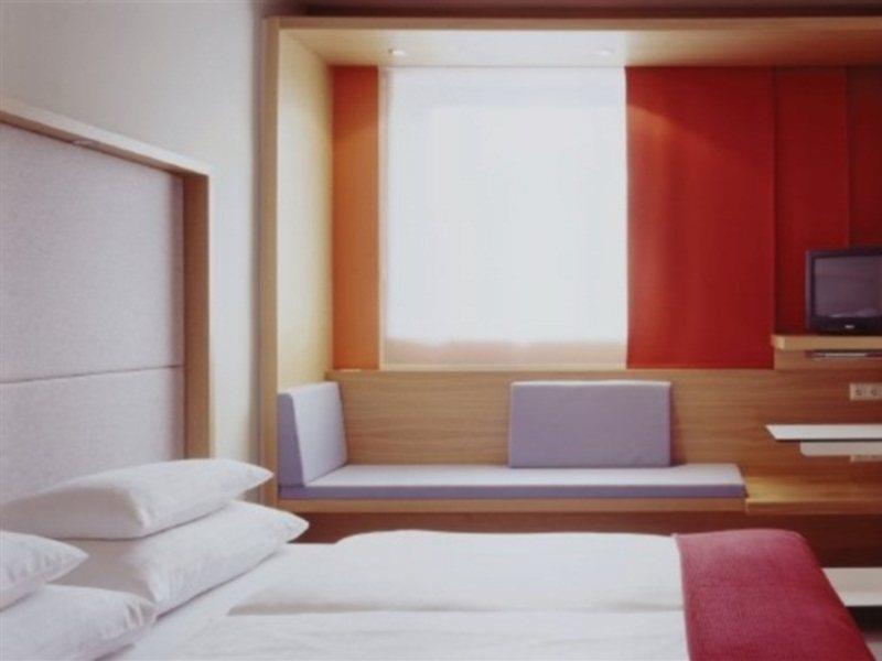 Hotel Daniel Graz - Smart Lifestyle Near City Centre Luaran gambar